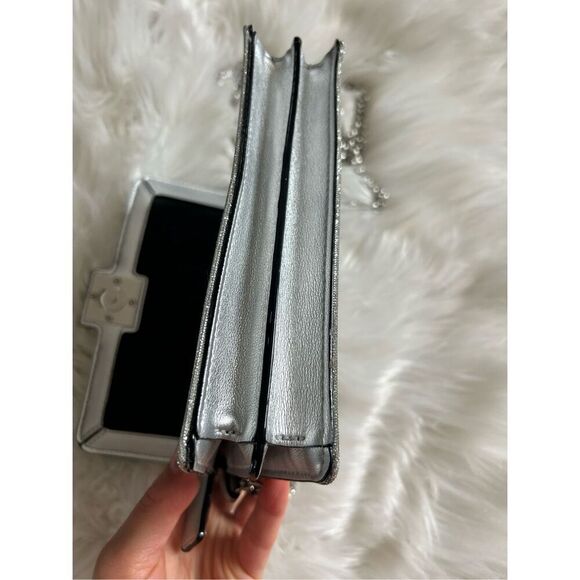 VICTORIA'S SECRET Shimmering Silver Logo BLING MINI CROSSBODY BAG y2k clutch cro - Picture 4 of 11